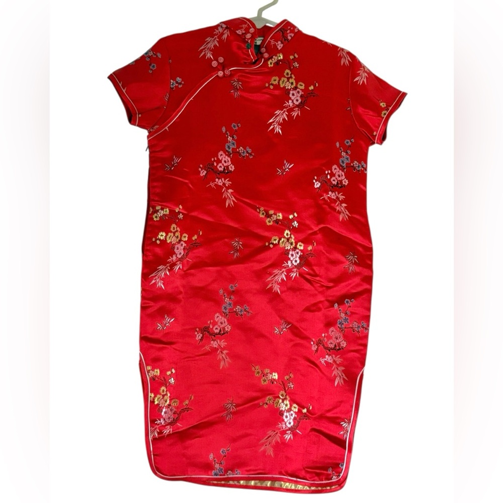 Girl’s red floral Chinese Asian traditional dress size 8